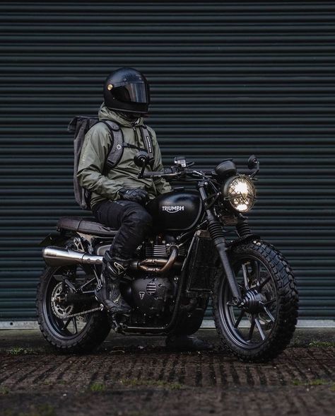 Motorcycle Gear Mens, Adventure Bike Motorcycles, Cafe Racer Helmet, Motorcycle Yamaha, Motorcycle Camping Gear, Best Motorbike, Biker Photography, Future Vehicles, Cafe Racer Design