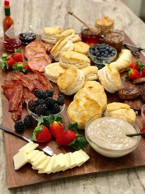 Fix-Your-Own Biscuit Board Biscuit Board, Whole Wheat Biscuits, Brunch Bar, Biscuit Bar, Biscuit Sandwich, Breakfast Platter, Baked Bacon, Charcuterie Inspiration, Recipes Casserole