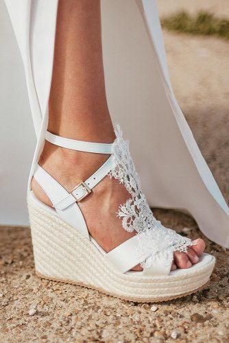 Wedge Wedding Shoes To Walk On Cloud ★ wedge wedding shoes elegant white with lace for beach sayyestothedress Simple Wedding Shoes, Converse Wedding Shoes, Wedding Wedges, Elegant Wedding Shoes, Wedding Shoes Sandals, Wedge Wedding Shoes, Beach Wedding Shoes, Fun Wedding Shoes, Wedding Shoes Low Heel