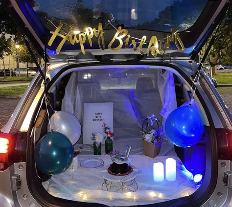 Car Trunk Birthday Surprise For Him, Birthday Celebration In Car Ideas, Birthday Decoration In Car, Birthday Celebration In Car, Bday Decoration In Car, Car Decoration For Birthday Surprise, Car Trunk Surprise Ideas, Simple Birthday Surprise, Bday Surprise