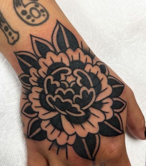 Traditional Hand Tattoo Black, Bold American Traditional Tattoo, Traditional Flower Neck Tattoo, Old School Floral Tattoo, Traditional Flower Hand Tattoo, Traditional Tattoo Peony, Neo Traditional Tattoos Black, Traditional Hand Tattoos, Trad Flower Tattoo