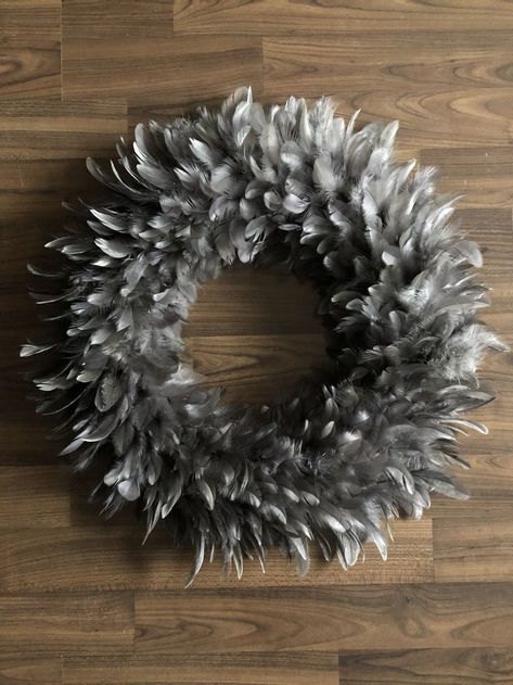 Dark Grey Feather Wreath for Home Decor Pheasant Feather Decor, Beach Christmas Decorations, Alice In Wonderland Gifts, Map Ornaments, Feather Wreath, Christmas Tree Topper Bow, Ski Decor, Our First Christmas Ornament, Feather Decor