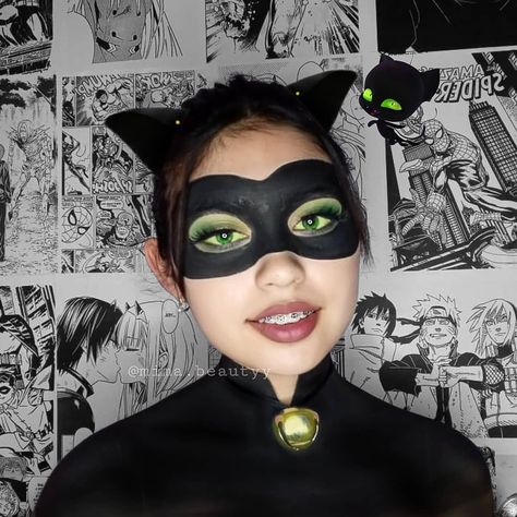 Cat Noir Face Paint, Makeup Karakter, Eye Makeup Inspo, Animal Makeup, Performance Makeup, Boy Cat, Halloween Makeup Easy, Face Painting Designs, Facepaint