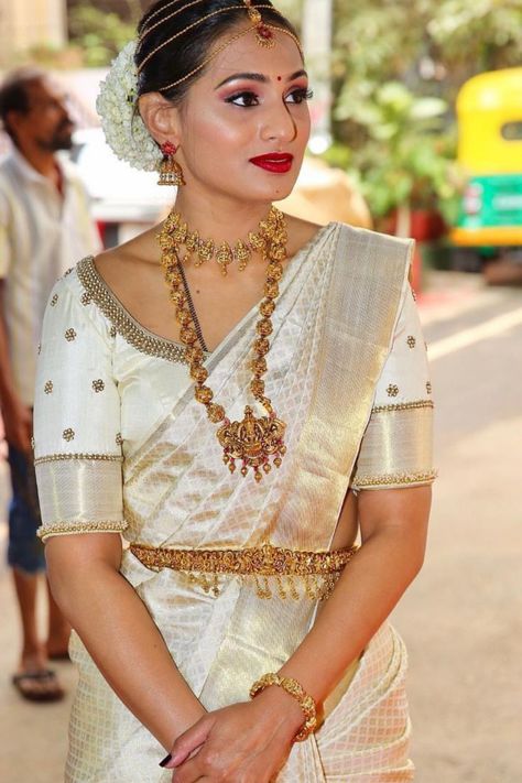 https://myfashioncorners.blogspot.com White Saree Blouse, Gold Blouse Designs, White Sarees, Saree Outfit, Kerala Saree Blouse, Kerala Saree Blouse Designs, South Indian Wedding Saree, South Indian Bridal Jewellery, Destination Wedding Ideas