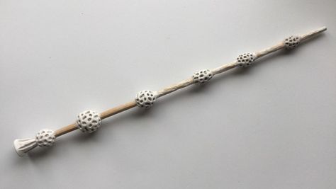 Dumbledore Costume, Dumbledore Wand, The Elder Wand, Harry Potter Christmas Ornaments, Noble Collection, Elder Wand, Diy Wand, Harry Potter Christmas, Cocktail Sticks