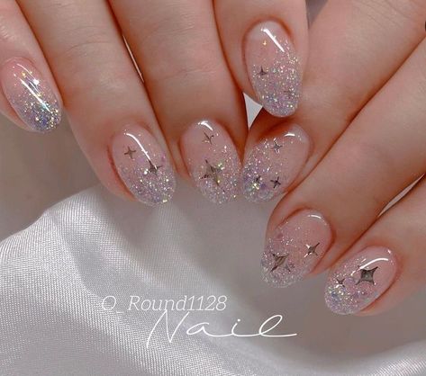 Korean Gel Nail Designs Simple, Cute Japanese Nail Art, Korean Style Nails Art, Cute Korean Nail Designs, Sparkly Nail Art, Sparkly Nail Designs, 2023 Nails, Korean Nail Art, Simple Gel Nails