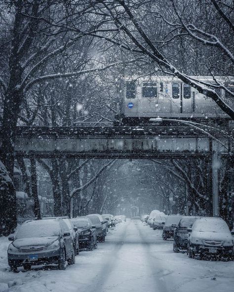 New York Christmas Aesthetic, Chicago Aesthetic, Chicago Winter, Snow Pictures, Christmas In The City, Chicago Photos, My Kind Of Town, Chicago Photography, Gifts For Boyfriend