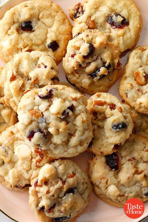 Cranberry Pecan Cookies, Easy Potluck Desserts, Trail Mix Cookies, Easy Potluck, Potluck Desserts, Dough Recipes, Cranberry Cookies, Pecan Cookies, Sugar Cookie Dough