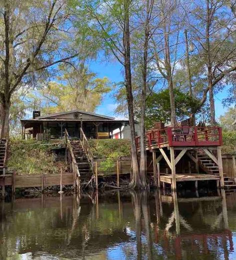 Riverside Retreat - Houses for Rent in Dunnellon, Florida, United States - Airbnb Dunnellon Florida, Florida Adventures, Retreat House, Home Board, River House, Old Florida, Breathtaking Views, Renting A House, For Rent