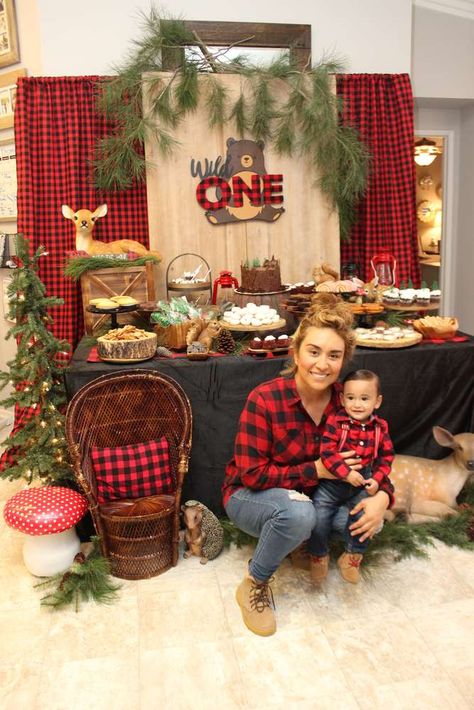 Lumber Jack Woodland Party Birthday Party Ideas | Photo 1 of 30 | Catch My Party Lumbar Jack Birthday Party, Lumberjack Party Centerpiece, Black Bear First Birthday Party, Lumberjack One Year Birthday, Wild One Winter Birthday, 1st Birthday Lumberjack Theme, First Birthday Lumberjack Theme, Hunting Themed 1st Birthday Party, Christmas Theme Birthday Party For Boys