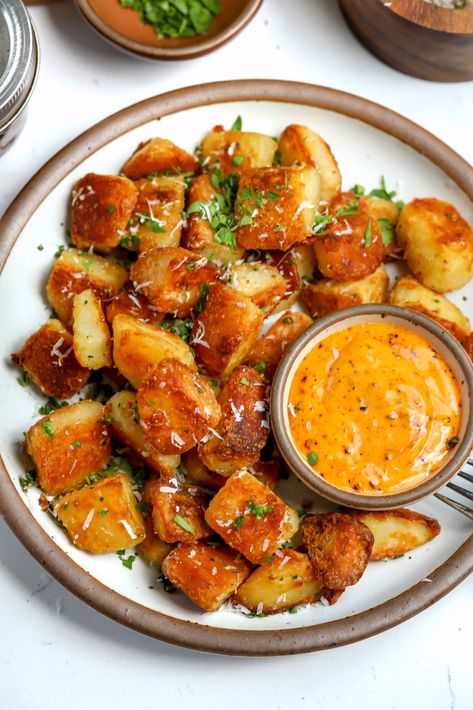 Crispy Potatoes Crispy Red Potatoes, Potato Pave, Accordion Potato, Potato Galette, Small Bites Appetizers, Potato Appetizers, Cheese Crust, Football Sunday, My Muse