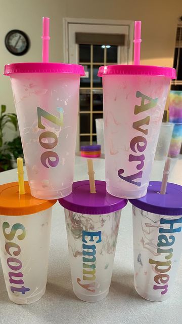 Nancy Daughtrey Church on Instagram: "Thanks Lindsay for doing with us. We hope they love the new cups!🩷🩷🩷🩷Personalized Color Changing Cold Cup Gift Her Birthday Party Decor Custom Teenage Girl Birthday Gift Granddaughter Sleepover Party Favor #personalizedcoldcup #colorchangingcup #birthdaybashdecor #customgiftideas #teenagegirlbirthdayparty #granddaughterbirthdaygift #sleepoverpartyfavor #enchantedbirthday #tweenbirthdayparty #custombirthdaypartyfavors #partyfavorsforteens #giftforgirlfriend #giftforgranddaughter #giftforher https://littlebumblebestudio.etsy.com/listing/1543979224" Party Favors For 13th Birthday Girl, Teenage Gift Bags Party Ideas, 13 Birthday Goody Bags, Birthday Squad Gift Bags, Birthday Sleepover Gift Bags, Birthday Party Gift Bag Ideas, Teenage Girl Birthday Gifts, Sleepover Party Favors, Teenage Girl Birthday