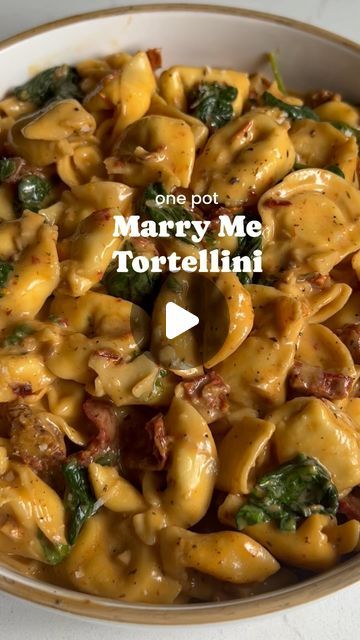 MacKenzie Smith on Instagram: "Just here to remind you that Marry Me Tortellini exists 🫶 if you love easy pasta recipes that are made in one pot in less than 20 minutes, then this one is for you! Full recipe below. 

Follow me & comment “Marry Me” to get the full recipe for this Marry Me Tortellini sent straight to your inbox!

⭐️ 2 tbsp olive oil
⭐️ 6 garlic cloves, minced
⭐️ 1/2 cup sun dried tomatoes in oil
⭐️ 1 tsp Italian seasoning
⭐️ 1 pinch red pepper flakes
⭐️ 2 tbsp flour
⭐️ 2 cups Pacific Vegetable Broth
⭐️ 20 oz cheese tortellini (5 cups )
⭐️ 1/2 cup cream
⭐️ 2 cups fresh spinach
⭐️ 1 cup parmigiano

1️⃣ Add olive oil, garlic, sun dried tomatoes (and their oil!), Italian seasoning and red pepper flakes to a heavy bottomed pot.
2️⃣ Cook for 3-4 minutes or until garlic is tender Marry Me Tortellini, Pasta Receipts, Sun Dried Tomatoes In Oil, Dried Tomatoes In Oil, Tomatoes In Oil, Spinach Pasta Recipes, Pasta Queen, Mackenzie Smith, Spinach Tortellini