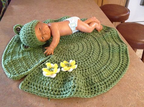 Crochet Lily Pad Blanket, Swamp Nursery, Frog Nursery Theme, Crochet Lily Pad, Frog Beanie, Frog Nursery, Crochet Lily, Crochet Baby Mobiles, Frog Prince