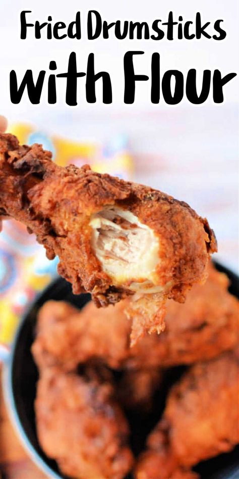 How to make deep fried or pan fried chicken legs with flour. Moist meat on the inside with crispy skin will be your new favorite dinner idea. Deep Fry Chicken, Recipe For Kentucky Fried Chicken, Chicken Legs Recipes, Fried Chicken Seasoning, Fried Chicken Drumsticks, Perfect Fried Chicken, Drumsticks Recipe, Fried Chicken Legs, Reheat Chicken