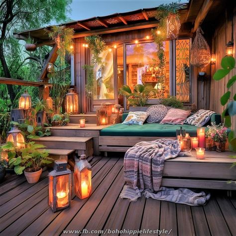 Embrace the free-spirited living of the bohemian boho lifestyle! Find inspiration for your home, fashion, and mindset with our curated collection. Dive into the world of eclectic decor, flowy clothing, and carefree vibes. Discover the essence of bohemian living today! Small Boho House Exterior, Boho House Exterior Bohemian, Bohemian Exterior House, Boho House Exterior, Sunporch Ideas, Ideas Terraza, Houses On Wheels, Balkon Decor, Small Barn