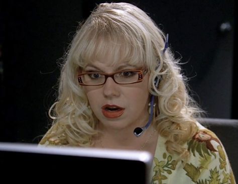 Kirsten Vangsness, Penelope Garcia, Crimal Minds, Icon Icon, Geek Girls, Style Icon, Celebrities Female, Hair Inspo, The Office