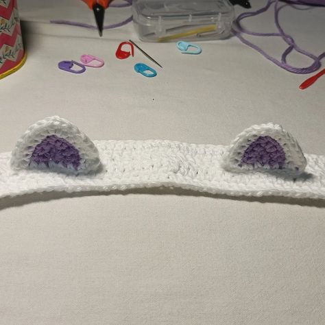 Cat ears headband 😻 DM to order ✨ . . . [Crochet, headband, hair accessories, fashion, cats, small business, handmade] . . #Crochet #CrochetArt #CrochetLove #HandmadeCrochet #CrochetKeychains #CrochetBags #CrochetFlowers #CrochetCommunity #CrochetAddict #CrochetDesign #CrochetInspiration #CraftyLife #SupportSmallBusiness #HandmadeWithLove #DIYCrafts #CraftyCreations #YarnLove #FiberArt #Craftsmanship #UniqueGifts #catears #cats #meow Cat Headband Crochet, Crochet Cat Headband, Cat Headband, Cat Ears Headband, Fun Crochet, Ears Headband, Fun Crochet Projects, Headband Hair, Crochet Cat