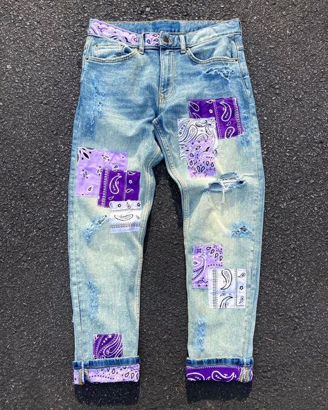 Gangsta Clothes, Bruh Girl Style, Bandana Pants, Denim Diy Clothes, Easy Diy Clothes, Starlight Princess, Paisley Pants, Upcycle Clothes Diy, Cute Nike Outfits