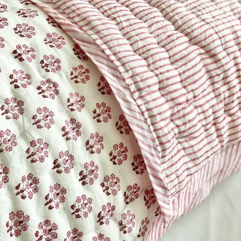 Our Favourite Winter Quilts & Bedpsreads | SheerLuxe Top Bedroom Ideas, Ideas Habitaciones, Uni Room, Winter Quilts, Up House, Quilted Bedspreads, Girl House, Reversible Quilt, Small Room Bedroom