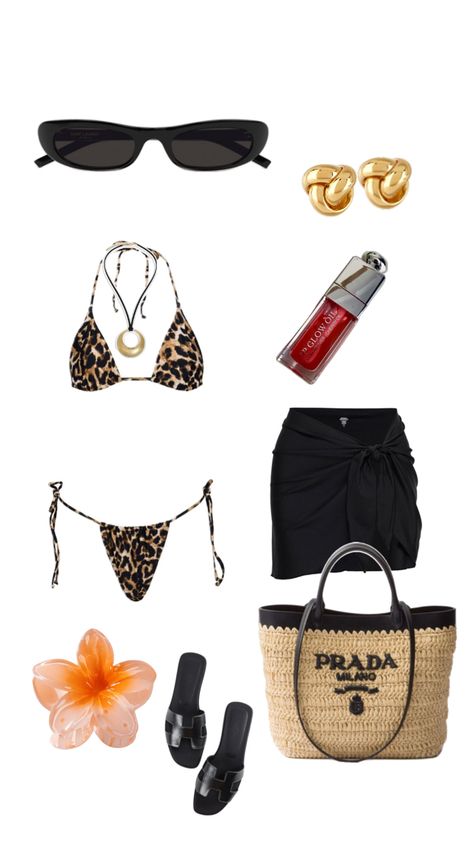 It girl inspo beach outfit, leopard print bikini, leopard beach outfit Leopard Print Swimsuit Outfit, Leopard Bathing Suit, Outfit Dia, Rich Girl Outfits, Pool Vibes, Animal Print Swimwear, Animal Print Outfits, Travel Clothes, Beach Fits