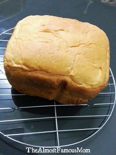 Sweet White Bread, Condensed Milk Bread, Bread Machine Recipes Sweet, Easy Bread Machine Recipes, Easy Bread Recipe, Milk Bread Recipe, Sweet Condensed Milk, Bread Winners, White Bread Recipe