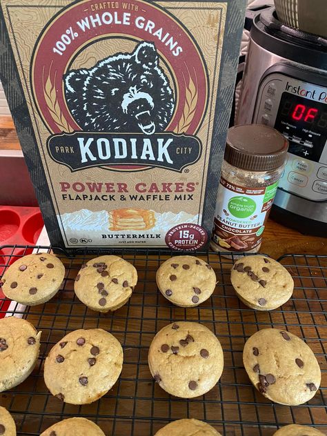 Weight Watchers Chocolate Chip Muffins 1 Point Muffins, Kodiak Cakes Recipe, Homemade Graham Cracker Crust, Chocolate Chip Muffin Recipe, Fresh Strawberry Pie, Homemade Graham Crackers, Weight Watchers Snacks, Weight Watchers Recipes, Kodiak Cakes