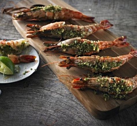 Check out this delicious recipe for JUMBO PRAWNS WITH GARLIC BREADCRUMBS from Weber—the world's number one authority in grilling. Jumbo Prawns, White Bread, In The Flesh, Bread Crumbs, Sicily, Seafood Recipes, Asparagus, Number One, Seafood