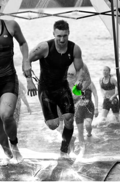 Triathlon Iron Man Triathlon, Triathlon Transition, Triathlon Motivation, Good Cholesterol, Running Marathon Training, Swimming World, Run A Marathon, Running Marathon, Swim Bike Run