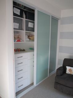 Aluminum Closet Sliding Doors, Sliding Glass Door Closet, Closet Organization Ideas Sliding Door, Sliding Door Closet Organization Ideas, Glass Closet Door, Bypass Closet Door, Custom Closet Doors, Glass Closet Doors, Glass Closet