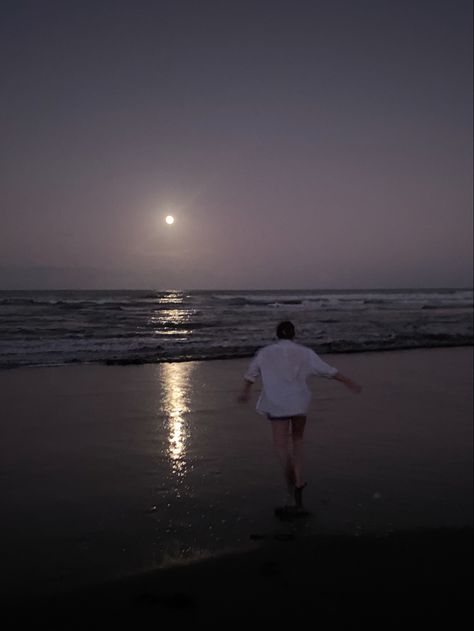 Running at the beach is free therapy 🧘🏻‍♀️ Dancing On The Beach At Night, Run At The Beach, Running At The Beach, The Beach At Night, Emotional Movies, Beach At Night, Running On The Beach, Blue Girl, The Exit