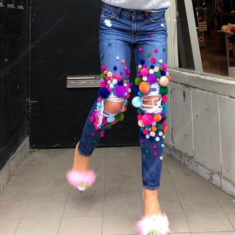 The Store On Queen Inc. ™️ on Instagram: “In store and online now !!!! POM POM jeans $129  www.thestoreonqueen.com  @oneandonlyvava is a 25  Each pair different and unique . We’ve…” Advanced Crafts, Pom Pom Outfit, Carnaval Diy, Pom Pom Fashion, Diy Clothes Accessories, Wacky Wednesday, Rave Looks, Dopamine Dressing, This Girl Can