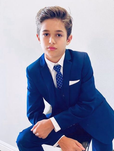 Kids Formal Outfits Boys, Navy Slim Fit Suit, Boys Formal Wear, Stylish Baby Girls, Kids Formal, Blue Suit Wedding