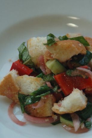 Panzanella Salad Recipe, Barefoot Contessa Recipes, Panzanella Salad, Ina Garten Recipes, Yummy Salads, Bread Salad, Barefoot Contessa, Smitten Kitchen, Recipes Salads