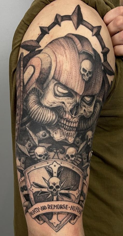 Warhammer 40k Tattoo Sleeve, Black Templars 40k Tattoo, Adeptus Mechanicus Tattoo, Warhammer 40k Tattoo Symbols, Warhammer 40k Symbols, Wh40k Tattoo, Space Marine Tattoo, Warhammer Tattoo Ideas, Warhammer 40k Tattoo Ideas