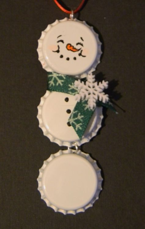 Snowman Bottle, Bottle Cap Ideas, Bottle Cap Projects, Reuse Plastic Bottles, Beer Cap, Bottle Cap Art, Cap Art, Bottle Cap Crafts, Cap Ideas