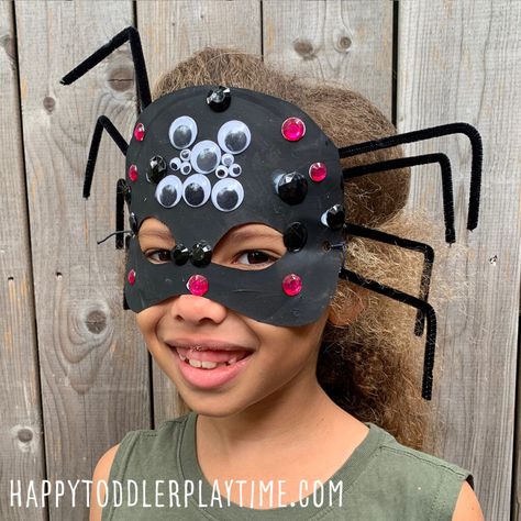 Fun and Easy Pipe Cleaner Crafts for Kids - Happy Toddler Playtime Scary Halloween Masks Diy, Halloween Mask Diy, Halloween Masks For Kids, Easy Pipe Cleaner Crafts, Kids Crafts Masks, Halloween Kids Crafts Easy, Masks Diy Kids, Pipe Cleaner Crafts For Kids, Halloween Masks Kids