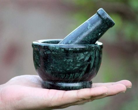 Natural green marble Mortar and pestle set Herb Grinder Spice Grinder marble grinder Unique Kitchen Decor, Spice Grinder, Herb Grinder, Unique Kitchen, Green Marble, Kitchen Decor Items, Mortar And Pestle, Decor Items, Kitchen Decor