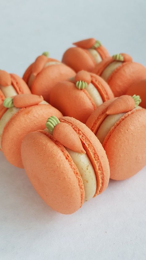 Easter Macarons, Cake Ganache, Cake Macarons, Dessert Inspiration, Mini Carrots, Spring Afternoon, Italian Meringue, French Pastries, Carrot Cake