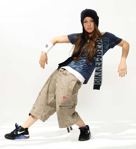 Break Dance Outfit, Freestyle Outfit Women, Street Dance Fashion, Street Dance Outfit, Hip Hop Dance Poses, Hiphop Girl, 2000s Hip Hop, Dancing Clothing, Hip Hop Dance Outfits