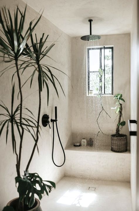 Jungle Villa, Jungle Trees, Built In Sofa, Art Loft, Bad Inspiration, Bathroom Inspiration Decor, Loft Apartment, Quintana Roo, Shower Head