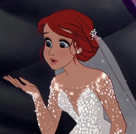 Ariel Wedding, Disney Princess Wedding, Alternative Disney Princesses, Alternative Disney, Ariel Disney, Mermaid Aesthetic, Disney Princess Ariel, Princess Ariel, Disney Ariel