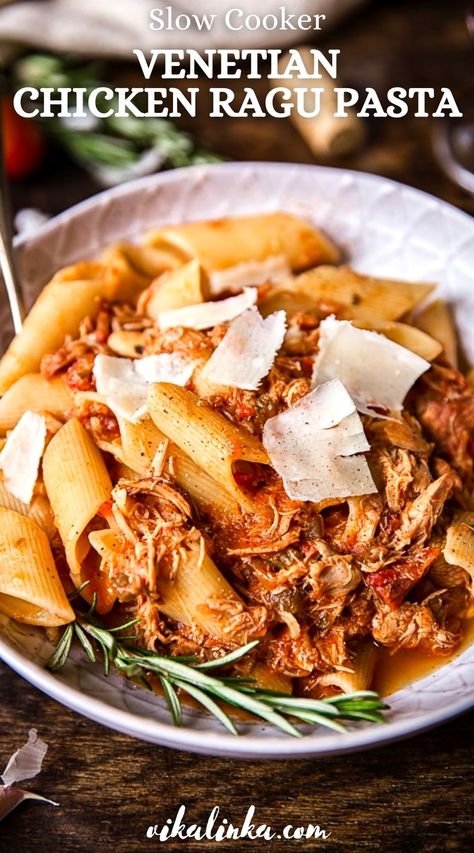 Ragu Recipes, Vikalinka Recipes, Chicken Ragu, Ragu Pasta, New Chicken Recipes, Ragu Recipe, Dinner Party Recipes, Best Chicken Recipes, Crockpot Recipes Slow Cooker