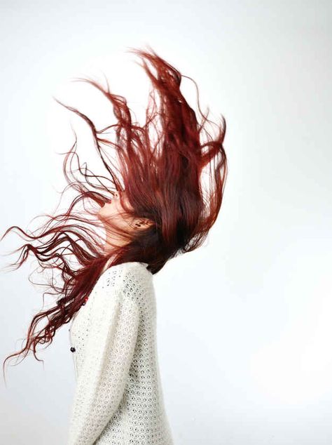 And wait a couple of days after coloring before you wash it. | How To Keep Dyed Red Hair Actually Red Auburn Red Hair, Clary Fairchild, Woman With Red Hair, Red Roots, Dyed Red Hair, Clary Fray, Hair Red, Red Ombre, Burgundy Hair