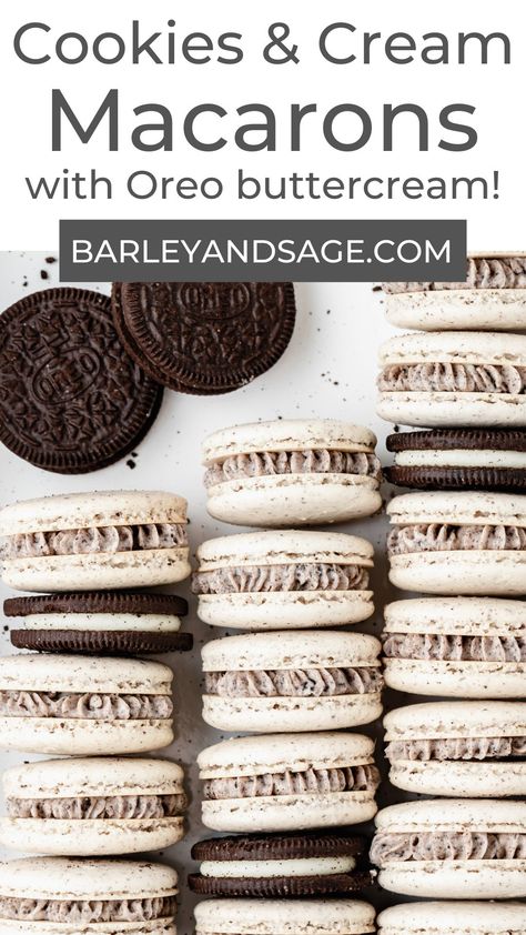 These Oreo macarons are filled with cookies and cream buttercream frosting and white chocolate ganache! They taste just like classic Oreo cookies but in macaron form! Cookies N Cream Macarons, Cookies And Cream Macarons Recipe, Oreo Creme Filling, Oreo Macaron Recipe, Buttercream Filling For Macarons, Cookies And Cream Macarons, Macroom Cookies, Christmas Macaroons Recipe, Macroonies Recipe Flavors