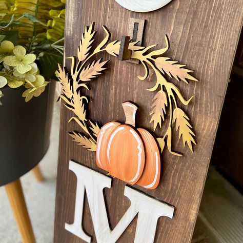 Welcome Letters with Interchangeable Seasonal Designs for a Sign - Unlimited Prints Interchangeable Seasonal Decor, Interchangeable Welcome Sign, Glowforge Projects, Cnc Ideas, Fall Months, Laser Projects, Laser Ideas, Welcome Letters, Thanksgiving Pumpkin