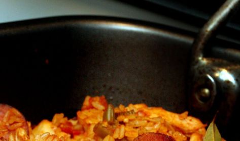 I found this recipe online and it is sooooo good. It is wonderful for a potluck event as it feeds about 16 people! 1/2 cup butter 1 large on... Baked Jambalaya, Cajun Dishes, Wine Cheese, Jambalaya, Online Food, Oven Baked, Oven, Butter, Baking