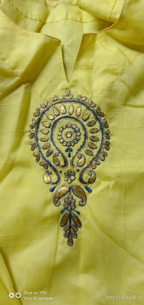 Golden Machine Work Embroidery, Peta Work Embroidery, Golden Work Embroidery, Pitta Work Embroidery Suit, Pitta Work Embroidery Blouse, Pitta Work Embroidery, Painting Sarees, Ikkat Kurtis, Embroidery Butta