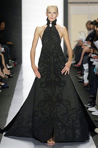 By Chado Ralph Rucci Fab Frocks, Ralph Rucci, Open Doors, Women's Wear, Gorgeous Gowns, Fashion Runway, Evening Dresses Long, Beautiful Gowns, Black Dresses