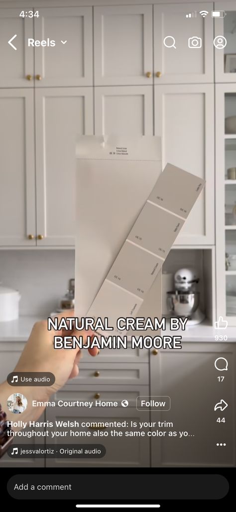 Seapearl Benjamin Moore Cabinets, Wall And Cabinet Color Combinations, Cocoa Whip Sherwin Williams Cabinets, Warm White Cabinets, Benjamin Moore Natural Cream, Sherwin Williams Kitchen, Neutral Wall Color, Painted Kitchen Cabinets Colors, Farmhouse Paint Colors